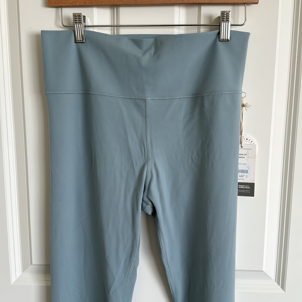 Vuori | Bliss Blend All the Feels Leggings | Ether - Picture 7 of 11